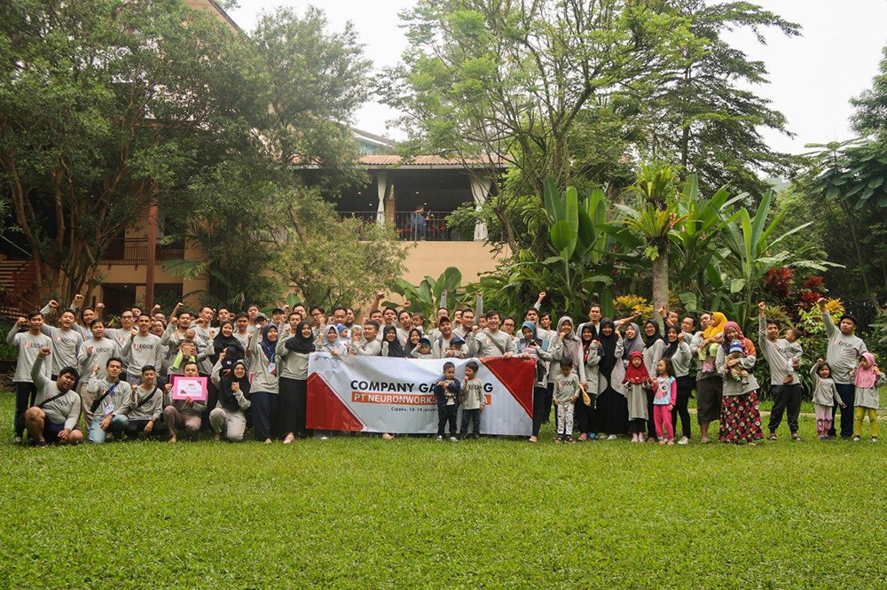 Membangun Solidaritas Kerja Perusahaan dengan Acara Family Gathering